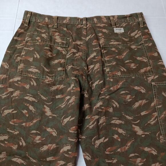 Wrangler Utility Double Knee Pants Men's Size 38x30 Micro Brush Camo Relaxed - Picture 7 of 7